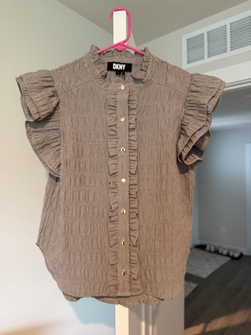 DKNY Black & White Ruffle Front Button-Up Top